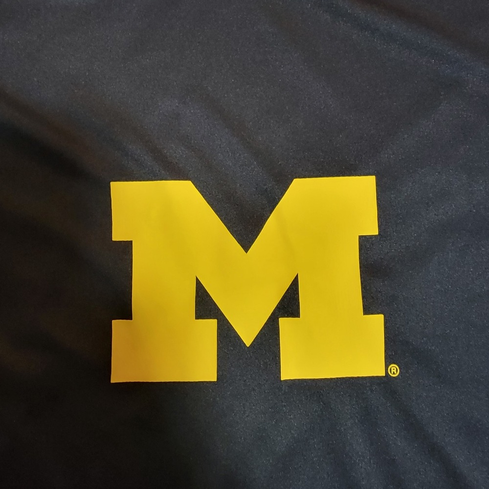 University of Michigan Wolverines Champion Performance Long Sleeve Navy Men's XL - Picture 3 of 5